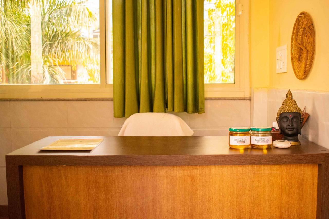 רישיקש Mvt Guesthouse & Restaurant מראה חיצוני תמונה